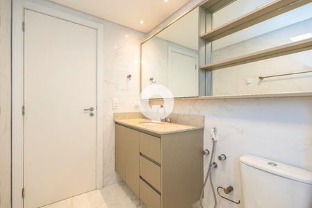 13_photo/94dce39b83.2832257cbb3df2c4-ATLAS-0ced62fa-d76c-4be3-883e-ee141d87b0f4.jpg de apartamento à venda com 3 quartos, 142m² em Vila Izabel, Curitiba