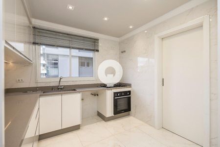 7_photo/94dce39b83.2832257cbb3df2c4-ATLAS-aba38aa8-3524-4a8a-b6f4-2f05f896e3ec.jpg de apartamento à venda com 3 quartos, 142m² em Vila Izabel, Curitiba