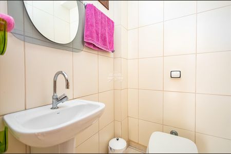 4_photo/94dce39c79.4dd7d17537f926b6-ATLAS-0fa120c1-2cac-4e75-924c-ae8fe942177c.jpg de casa à venda com 4 quartos, 286m² em Seminário, Curitiba