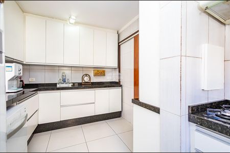 7_photo/94dce39c79.4dd7d17537f926b6-ATLAS-1be1b5c1-9c15-4d23-a709-3dfd782f1557.jpg de casa à venda com 4 quartos, 286m² em Seminário, Curitiba
