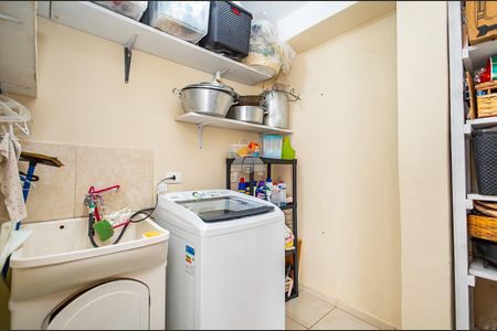 38_photo/94dce39c79.4dd7d17537f926b6-ATLAS-d1b71489-e802-4ad6-b7ac-a1c552ecc06b.jpg de casa à venda com 4 quartos, 286m² em Seminário, Curitiba