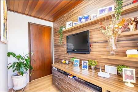 50_photo/94dce39c79.4dd7d17537f926b6-ATLAS-d4791d13-7cff-4228-9f96-b05322893de2.jpg de casa à venda com 4 quartos, 286m² em Seminário, Curitiba