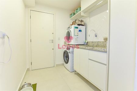 29_photo/94dce39c95.2d4886f20d58bcd9-ATLAS-e96157ce-a33d-491b-ae39-cbd08b83eb0a.jpg de apartamento à venda com 3 quartos, 143m² em Água Verde, Curitiba