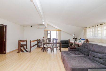 6_photo/94dce39ce1.7c2ae8445402a222-ATLAS-e09511df-41a3-48e1-b04f-0de571d0afab.jpg de casa à venda com 2 quartos, 243m² em Vila Izabel, Curitiba