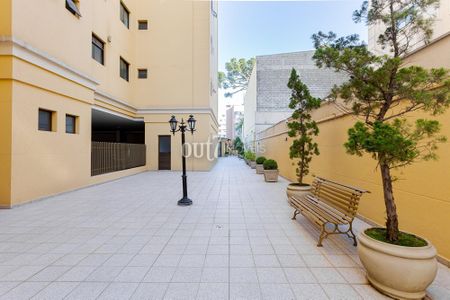 10_photo/94dce39cef.a3de91200fcfc043-ATLAS-2f116a96-8b32-451a-ab91-8606e5af7016.jpg de apartamento à venda com 3 quartos, 116m² em Vila Izabel, Curitiba