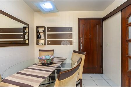 7_photo/94dce39d07.6bdd2cc92fbea94f-ATLAS-66275396-2312-45dc-a00a-56af6aa3bca2.jpg de apartamento à venda com 3 quartos, 86m² em Vila Izabel, Curitiba