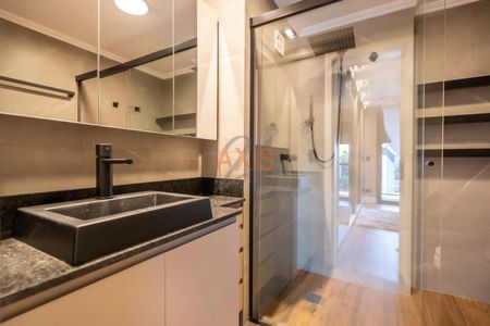 28_photo/94dce39d2d.7b14635dc7f45449-ATLAS-c30305eb-e44a-408e-80d2-384a06cecfee.jpg de apartamento à venda com 3 quartos, 197m² em Vila Izabel, Curitiba