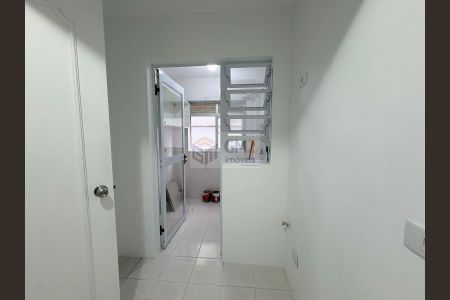 13_photo/94dce39d33.5b8eb559a78a6e3c-ATLAS-92cae0dd-b983-4e19-a043-6e022a3b3a5a.jpg de apartamento à venda com 2 quartos, 61m² em Vila Izabel, Curitiba