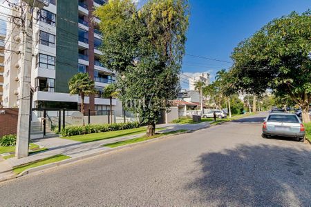 9_photo/94dce39d43.3465ffdd63aac855-ATLAS-19b74619-e2e6-442c-a4d1-682142e7b1e3.jpg de apartamento à venda com 3 quartos, 84m² em Vila Izabel, Curitiba