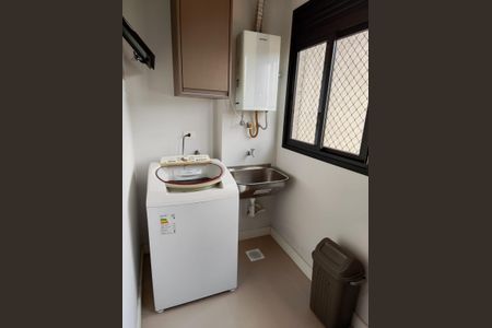 40_photo/94dce39d43.87d102c70d9b9577-ATLAS-0613d31d-bf5f-4913-8293-e0eb032e63b4.jpg de apartamento à venda com 2 quartos, 72m² em Vila Izabel, Curitiba