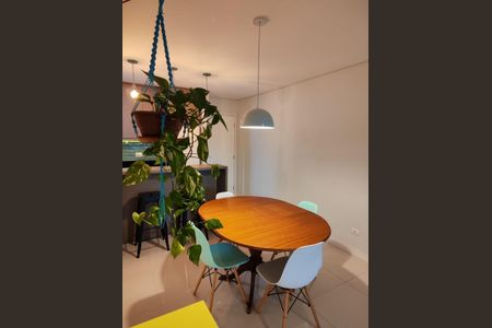 13_photo/94dce39d43.87d102c70d9b9577-ATLAS-c4e2c1e0-52ec-4ee9-b356-df7bcdca8f1a.jpg de apartamento à venda com 2 quartos, 72m² em Vila Izabel, Curitiba