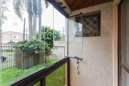 8_photo/94dce39d4f.f571faa2e1e9514c-ATLAS-ff9fda0d-74aa-42da-bb1d-c14c42c34de2.jpg de apartamento à venda com 3 quartos, 101m² em Vila Izabel, Curitiba