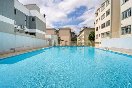 37_photo/94dce39d79.c52a789c98d40aba-ATLAS-9631f8fd-420e-4208-8f6d-5d480b3cb38d.jpg de apartamento à venda com 2 quartos, 60m² em Vila Izabel, Curitiba