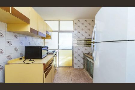 8_photo/94dce39d7b.7c92c7fd5fba03fc-ATLAS-d8064b2b-d5a7-46c8-bcaf-c72e391df525.jpg de apartamento à venda com 2 quartos, 46m² em Vila Izabel, Curitiba