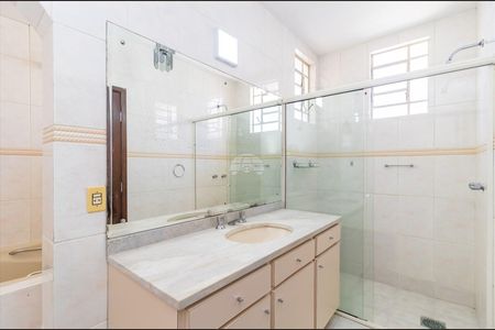 10_photo/94dce39e1f.b638bc529ff2c692-ATLAS-050e9fb0-6bcb-457e-aef1-fd31bbc0d0e8.jpg de casa à venda com 3 quartos, 170m² em Vila Izabel, Curitiba