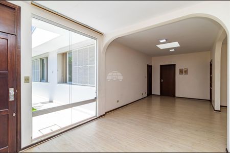 3_photo/94dce39e1f.b638bc529ff2c692-ATLAS-eb9a8d4a-757b-4840-9bdf-eec3cf82359b.jpg de casa à venda com 3 quartos, 170m² em Vila Izabel, Curitiba