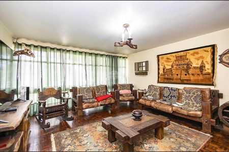 5_photo/94dce39e3d.0524c8510f0f8401-ATLAS-6d0471a4-57a8-45d3-9d95-49301d69d1d2.jpg de casa à venda com 3 quartos, 230m² em Vila Izabel, Curitiba
