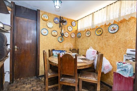 23_photo/94dce39e3d.0524c8510f0f8401-ATLAS-9bd15d3b-8919-487f-b4c2-8d23c7563d8a.jpg de casa à venda com 3 quartos, 230m² em Vila Izabel, Curitiba
