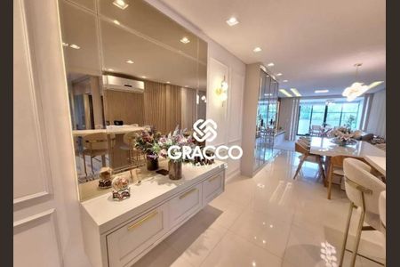 4_photo/94dce39e65.64755f46568ebc2b-ATLAS-133c9947-ef9e-4c4d-8bcd-3bdb1ede362c.jpg de apartamento à venda com 3 quartos, 178m² em Vila Izabel, Curitiba