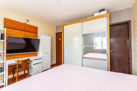 2_photo/94dce39f85.c2ed6ef6e3c218ea-ATLAS-045d11ad-6910-417e-8b53-2cf2f5efb293.jpg de casa à venda com 3 quartos, 160m² em Santa Quiteria, Curitiba