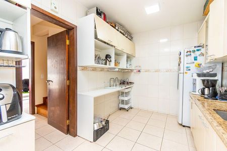 3_photo/94dce39f85.c2ed6ef6e3c218ea-ATLAS-2ddea057-320c-4539-9f81-4dccb1eb56c7.jpg de casa à venda com 3 quartos, 160m² em Santa Quiteria, Curitiba