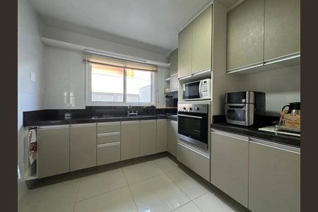 5_photo/94dce39f85.c2ed6ef6e3c218ea-ATLAS-4c6c0474-e66d-4f0d-aeea-acae0fd33b64.jpg de casa à venda com 3 quartos, 161m² em Santa Quiteria, Curitiba