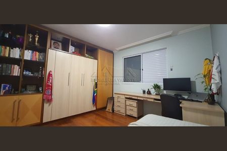 12_photo/94dce3a0ab.17a4969d13b5e058-ATLAS-c8d652e7-40b5-4fa7-ab3a-b09213d99fce.jpg de casa à venda com 4 quartos, 270m² em Santa Quiteria, Curitiba