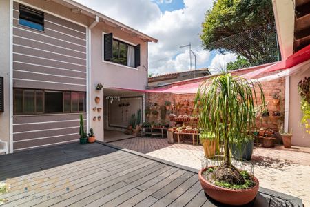 10_photo/94dce3a16b.ff18d0897e4eeb33-ATLAS-a528e40f-83f5-42b9-a8ac-7d5e8505200f.jpg de casa à venda com 3 quartos, 388m² em Santa Quiteria, Curitiba