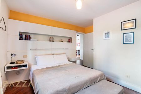 5_photo/94dce3a16b.ff18d0897e4eeb33-ATLAS-ece51417-ecda-4834-8077-68efe5cf4408.jpg de casa à venda com 3 quartos, 388m² em Santa Quiteria, Curitiba