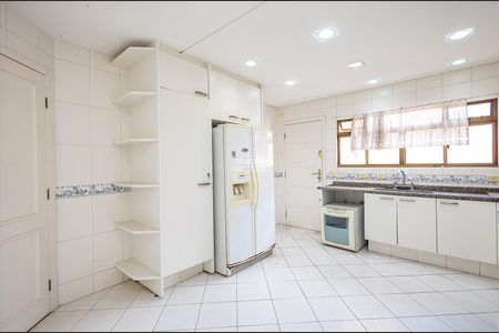 34_photo/94dce3a199.826aa08d214c4ef3-ATLAS-2f7fcff7-2ed4-430e-be42-c131adf59d61.jpg de casa à venda com 3 quartos, 292m² em Santa Quiteria, Curitiba