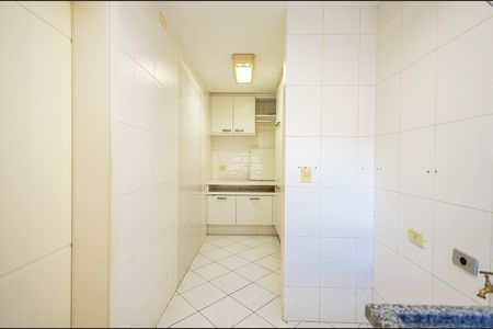 30_photo/94dce3a199.826aa08d214c4ef3-ATLAS-d0f648da-9433-4282-8853-10d61c97e681.jpg de casa à venda com 3 quartos, 292m² em Santa Quiteria, Curitiba
