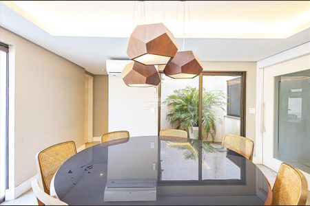 19_photo/94dce3a199.826aa08d214c4ef3-ATLAS-d67d1133-cc6d-4b70-b0be-46b9ead0da7a.jpg de casa à venda com 3 quartos, 292m² em Santa Quiteria, Curitiba