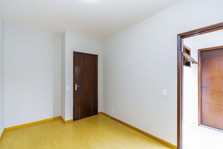 5_photo/94dce3a1f9.ae6c0d4ae2e822c2-ATLAS-140ddf21-8a1c-4dba-8b20-1403417dbd7c.jpg de casa para alugar com 3 quartos, 135m² em Santa Quiteria, Curitiba