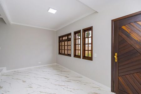 10_photo/94dce3a1f9.ae6c0d4ae2e822c2-ATLAS-583e42a1-55b3-458d-b260-bfd369fb76fc.jpg de casa para alugar com 3 quartos, 135m² em Santa Quiteria, Curitiba