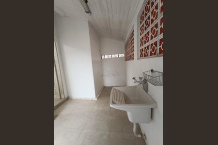 10_photo/94dce3a257.d9f076d2edbf9077-ATLAS-b8fdade4-d080-4aa9-a0f2-3a5f52fd50a1.jpg de casa à venda com 3 quartos, 108m² em Santa Quiteria, Curitiba