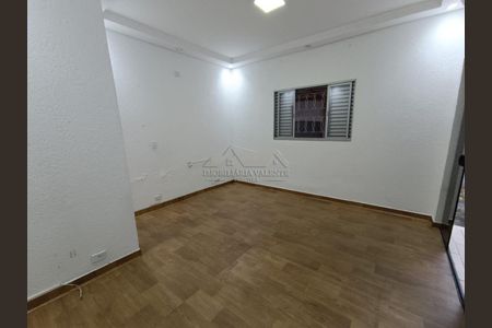 3_photo/94dce3a257.d9f076d2edbf9077-ATLAS-e6ebe2b9-32d4-439d-994a-c8b15b8556fc.jpg de casa à venda com 3 quartos, 108m² em Santa Quiteria, Curitiba