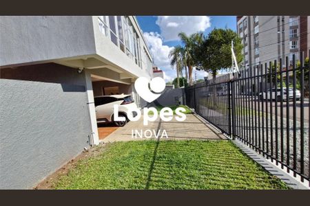 3_photo/94dce3a267.588d4a7fb74764b6-ATLAS-95dfbfd4-8631-413a-bba2-732354cb2877.jpg de casa à venda com 3 quartos, 240m² em Santa Quiteria, Curitiba