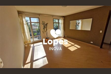 13_photo/94dce3a267.588d4a7fb74764b6-ATLAS-9b802a5d-3848-48e5-ba3d-21eb0840cd32.jpg de casa à venda com 3 quartos, 240m² em Santa Quiteria, Curitiba