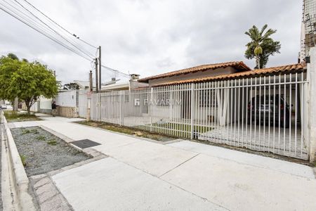 2_photo/94dce3a26f.1c30879e3ee593f9-ATLAS-93ca5a38-2c5e-43ec-9c83-94ce05141b3d.jpg de casa à venda com 4 quartos, 350m² em Santa Quiteria, Curitiba