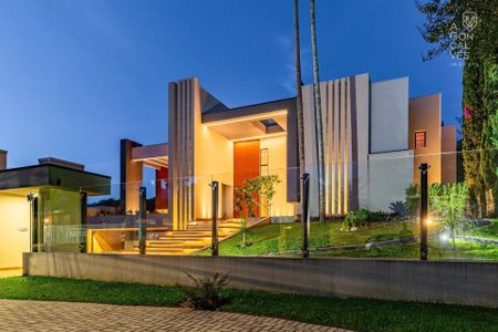 2_photo/94dce3a2b9.ceff8192393c33de-ATLAS-7780a9aa-cef5-496a-8494-bc9c46ef0808.jpg de casa à venda com 3 quartos, 700m² em Seminário, Curitiba