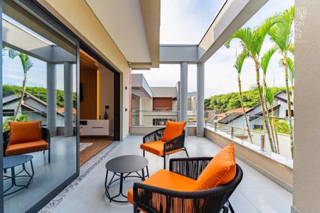 42_photo/94dce3a2b9.ceff8192393c33de-ATLAS-88bc5ae7-30ca-4084-8d3b-83a8cf52dd96.jpg de casa à venda com 3 quartos, 700m² em Seminário, Curitiba