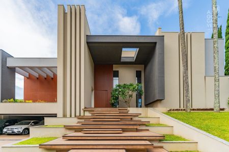 5_photo/94dce3a2b9.ceff8192393c33de-ATLAS-e6c7eec1-1d6e-447c-a05b-31f23a0d605e.jpg de casa à venda com 3 quartos, 700m² em Seminário, Curitiba