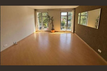 4_photo/94dce3a2c3.ceff8192393c33de-ATLAS-1773da3e-a9b1-4e2f-8670-ab33566b267b.jpg de casa à venda com 3 quartos, 168m² em Santa Quiteria, Curitiba