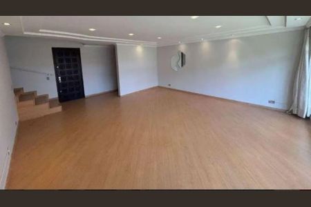 2_photo/94dce3a2c3.ceff8192393c33de-ATLAS-d38f70a6-0258-4ca7-b706-b060ab3f75e4.jpg de casa à venda com 3 quartos, 168m² em Santa Quiteria, Curitiba