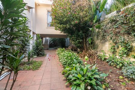 7_photo/94dce3a2cd.6b2453e70642c87c-ATLAS-21c4eb6d-0382-4e10-a614-1d97fc280c3c.jpg de casa à venda com 4 quartos, 390m² em Seminário, Curitiba