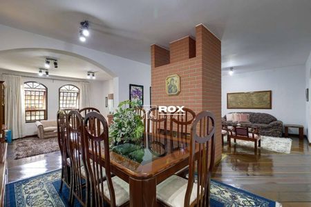 10_photo/94dce3a3a3.3c190a715a9dad8e-ATLAS-59568ce8-b9f2-4176-8e39-c218b70e9a0f.jpg de casa à venda com 4 quartos, 308m² em Santa Quiteria, Curitiba