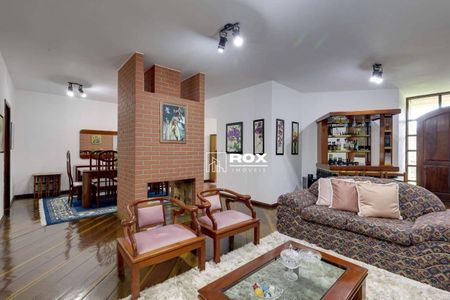 9_photo/94dce3a3a3.3c190a715a9dad8e-ATLAS-a7f2b176-605f-4e1c-8216-6b321e94278d.jpg de casa à venda com 4 quartos, 308m² em Santa Quiteria, Curitiba