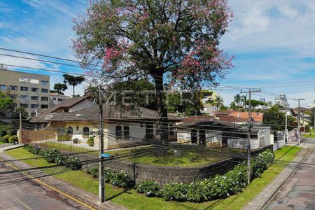 6_photo/94dce3a3a3.7aeb7bc2eb1ec1ba-ATLAS-34b87afd-51b4-4f7f-8c64-fb9b7b816353.jpg de casa à venda com 4 quartos, 357m² em Santa Quiteria, Curitiba