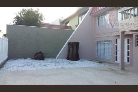 3_photo/94dce3a41b.d4b653a035097e83-ATLAS-1ad179ab-2c8c-4a4a-8df0-ad02f8b2dcb3.jpg de casa à venda com 4 quartos, 330m² em Santa Quiteria, Curitiba