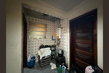 27_photo/94dce3a429.3c67596785460967-ATLAS-b6149bb8-a4e6-411f-beda-0061a355e8e6.jpg de casa à venda com 5 quartos, 352m² em Santa Quiteria, Curitiba